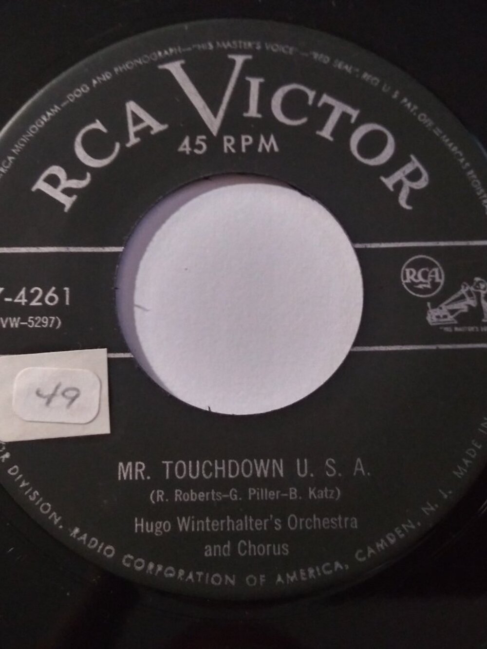 Hugo Winterhalter – Mr. Touchdown U.S.A.  VG+ Original Mono 45 RCA Record 1951